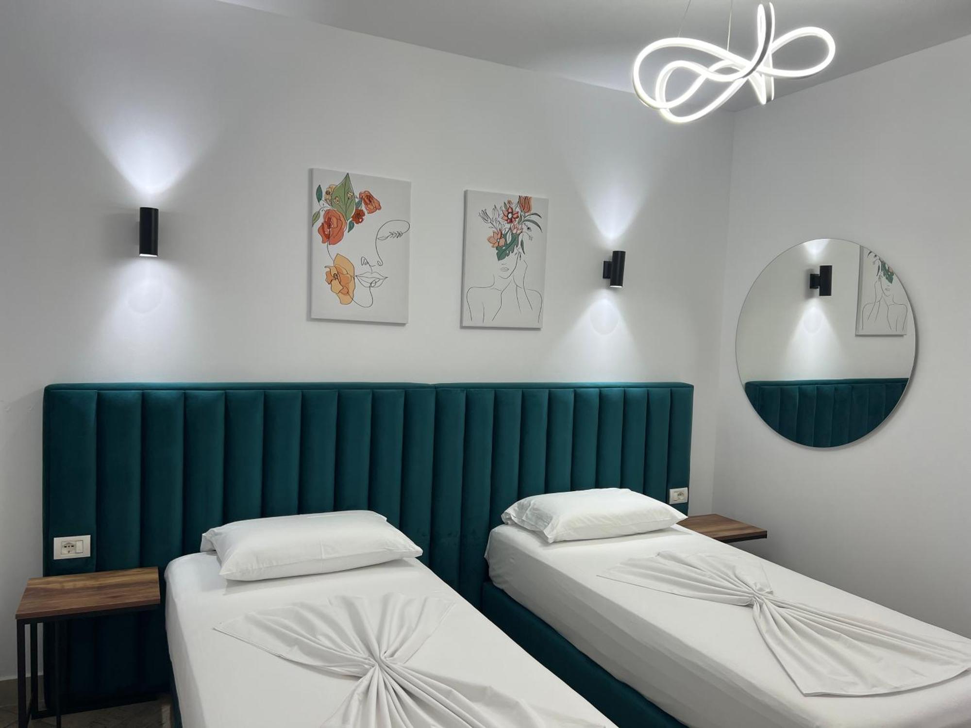 Hotel Floga Szkodra Zewnętrze zdjęcie