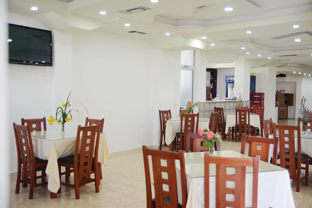 Hotel Floga Szkodra Zewnętrze zdjęcie